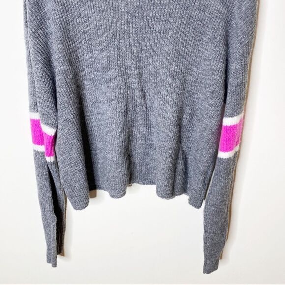 John + Jenn Crew Neck Pullover Varsity Sweater - Picture 8 of 10